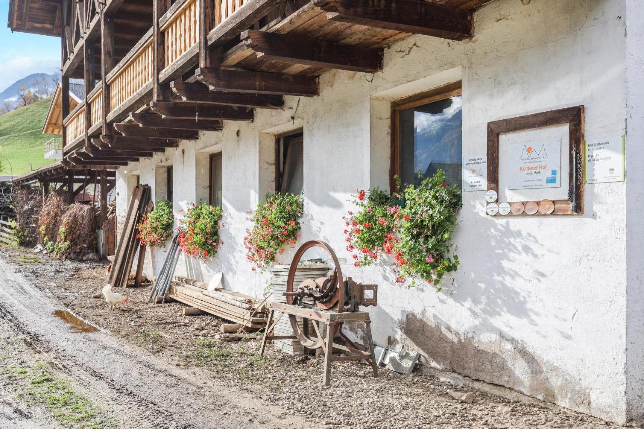 Kelderer Hof - Appartment Jaufen San Martino In Passiria  Bagian luar foto